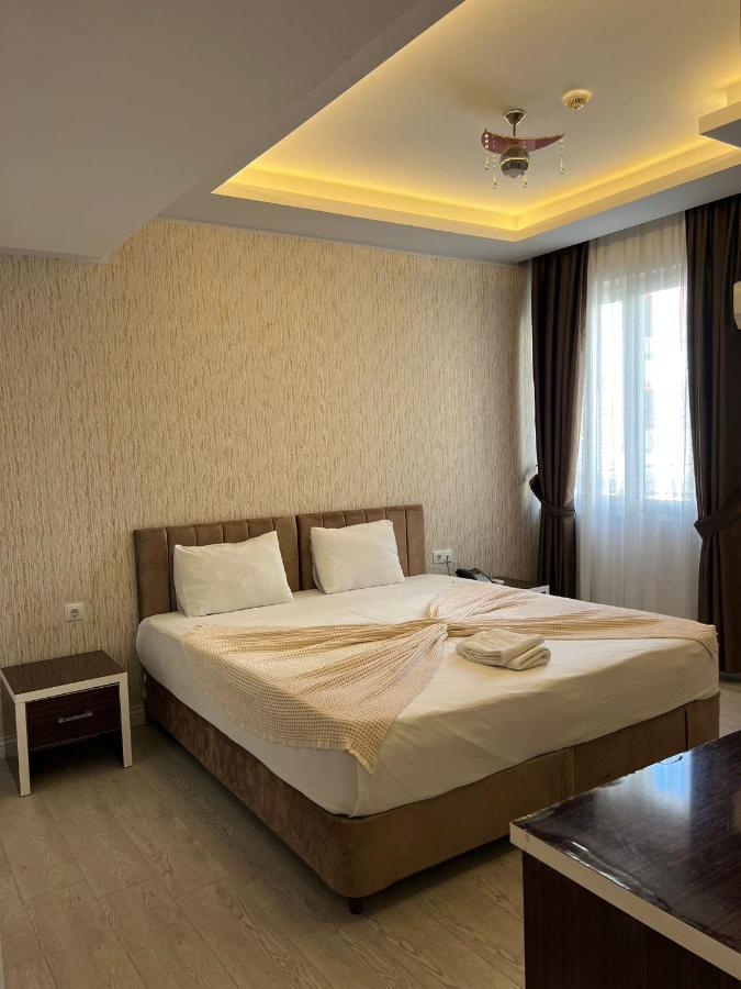 Grand Black Hotel Mersin  Chambre photo